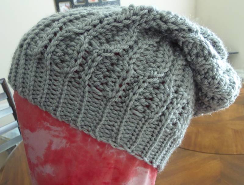 Rollende Wellen Schlapphut/Damen Slouch Mütze von HoweCuteCreation