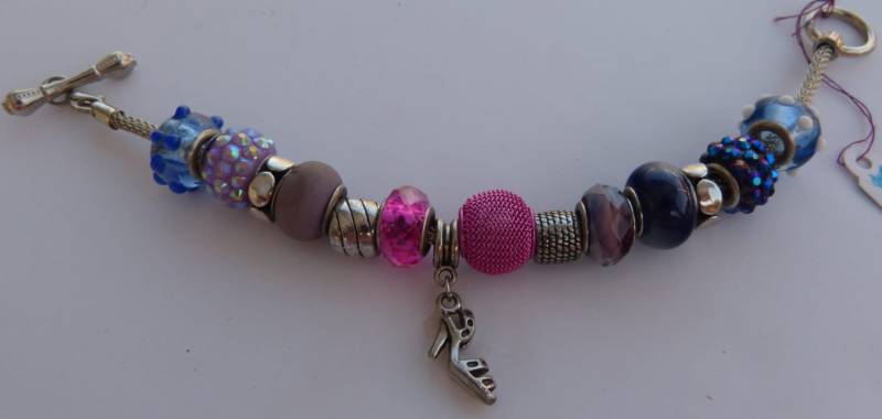 Amlia Armband/Großloch Perlenarmband Perlen Bettelarmband Amlia Armband/Großloch Perlenarmband Perlen Bettelarmband von HowlinMoonJewelry