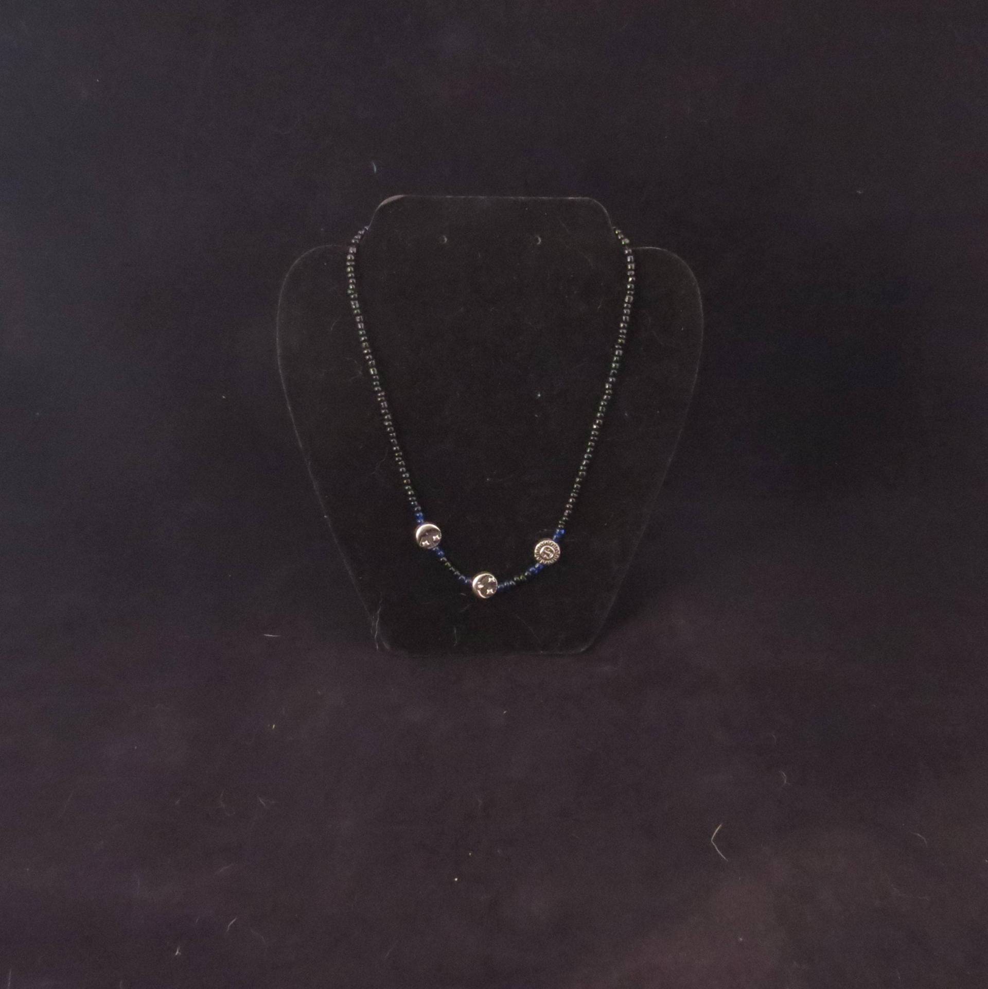 Blau, Schwarz Mit Sonne & Mond Akzente Halskette/Sonne/Mond Perlenkette Blau, Schwarz Mit Sonne & Mond Akzente Halskette/Sonne/Mond Perlenkette von HowlinMoonJewelry