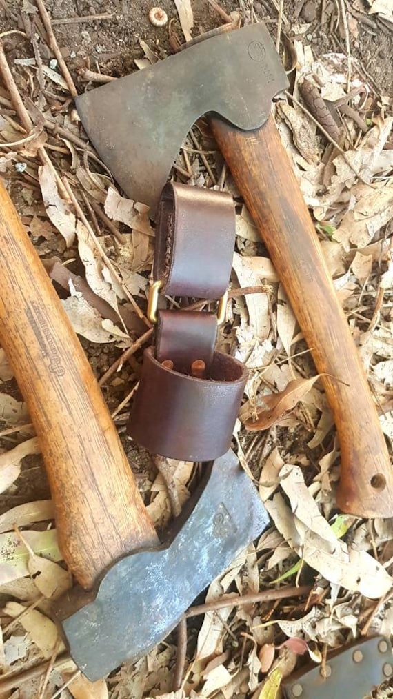 Hatchet Gürtelschlaufe Anhänger von HowlingDingo