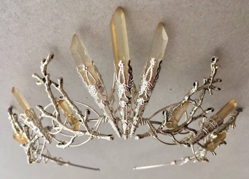 Die Cecily Lemon Quartz Tiara Krone Zweig Und Kristall Hochzeit Kopfschmuck Handgefertigte Gelbe Steine von HowlingMoonUK