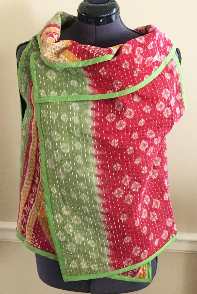 Ein Unikat Kantha Reversible/Multiway Weste | Kirschblüte von HsuDesignStudio