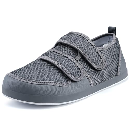 Hsyooes Herren Hausschuhe Damen Klettverschluss Freizeitschuhe Extra Weit Verstellbare Sandalen Atmungsaktiv Rutschfest Bequemer Senioren 44 EU Grau-A von Hsyooes