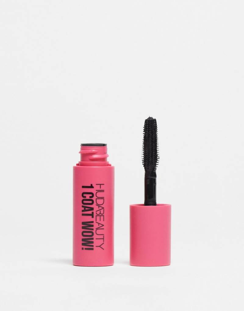 Huda Beauty - 1 Coat WOW! Extra Volumizing and Lifting - Mini-Wimperntusche für Schwung und Volumen-Schwarz von Huda Beauty