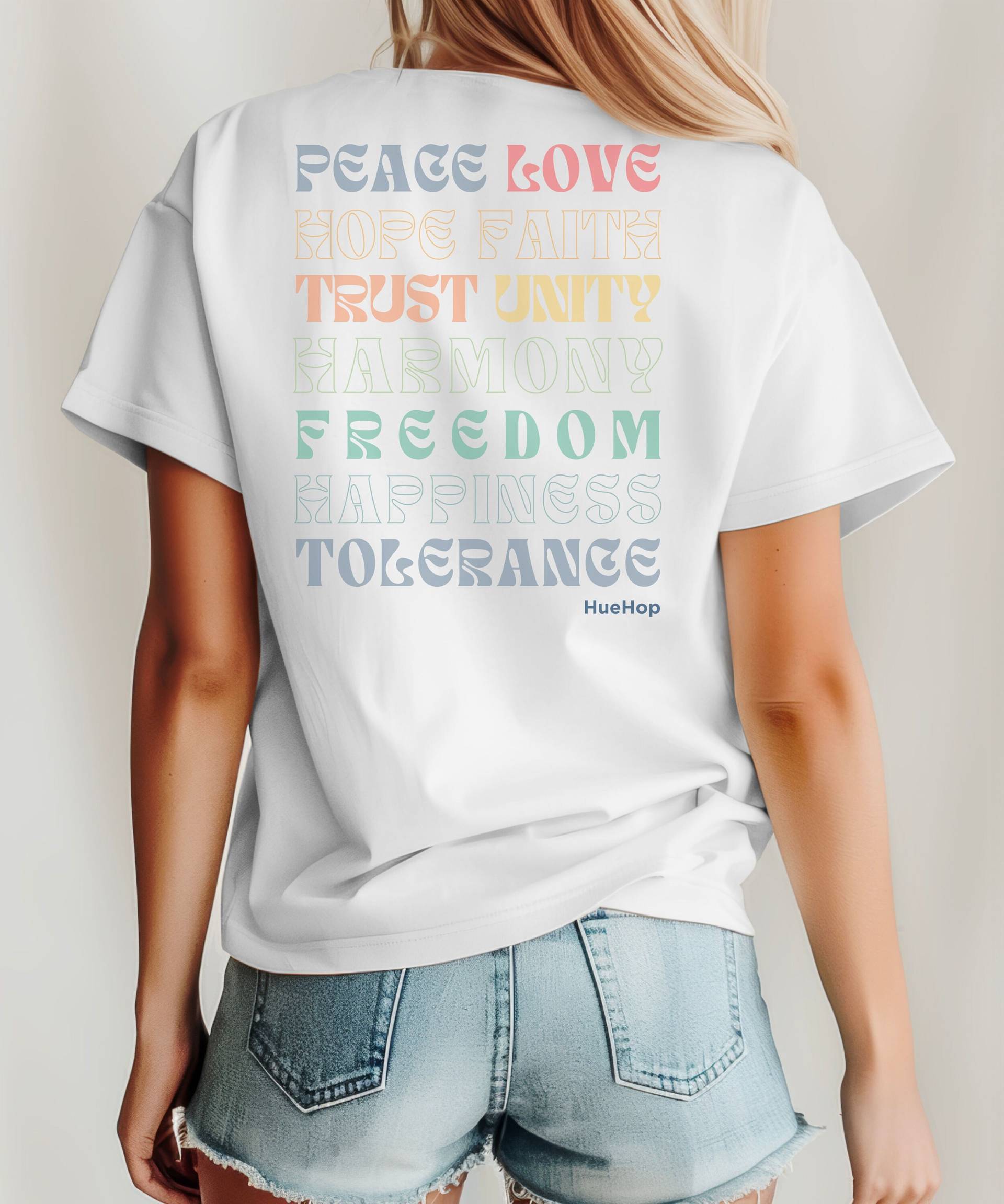 Hippie Surf Skate Slogan Shirt - Peace, Love, Hope, Unity, Harmony, Freedom Rückendruck, Blumendruck Auf Der Linken Brust, Lgbtq, Festival T Hippie Surf Skate Slogan Shirt - Peace, Love, Hope, Unity, Harmony, Freedom Rückendruck, Blumendruck Auf Der Linken Brust, Lgbtq, Festival T von HueHop