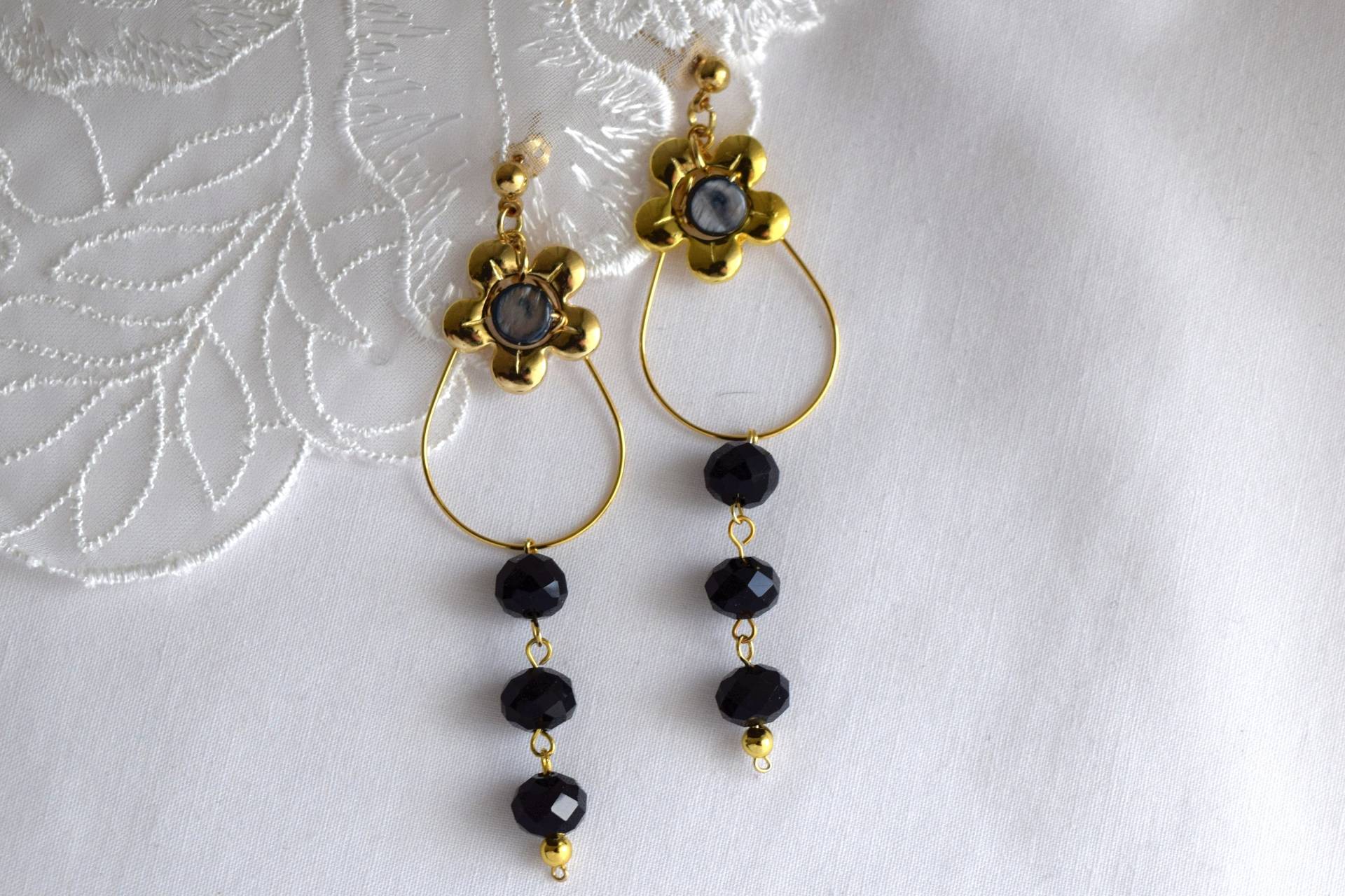 Schwarz Und Gold Blumen Ohrringe, Lange Tropfen Ohrringe Schwarz Und Gold Blumen Ohrringe, Lange Tropfen Ohrringe von HuggedByRoses