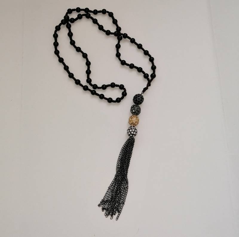 Lange Perlen-Quasten-Halskette Paved Kristallkugel, Schwarze Perlen, 26 "Kette von HuggingBearr