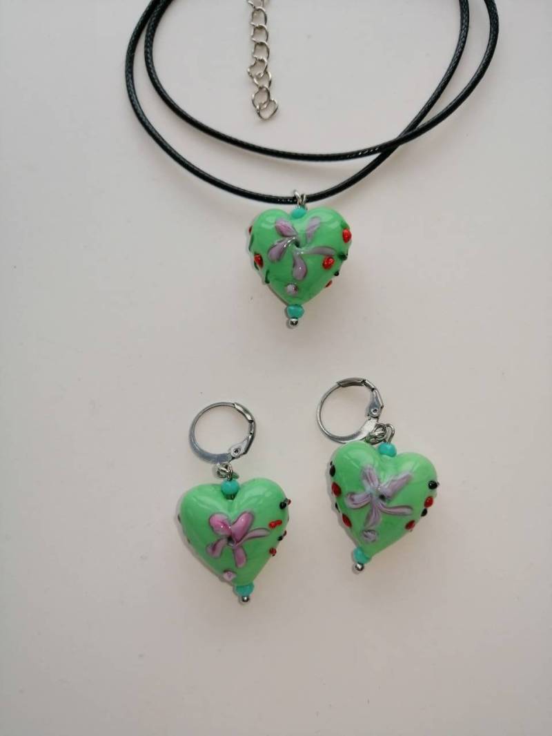 Türkis Grünes Lampwork Glas Herz Halskette Und Ohrringe Im Set von HuggingBearr