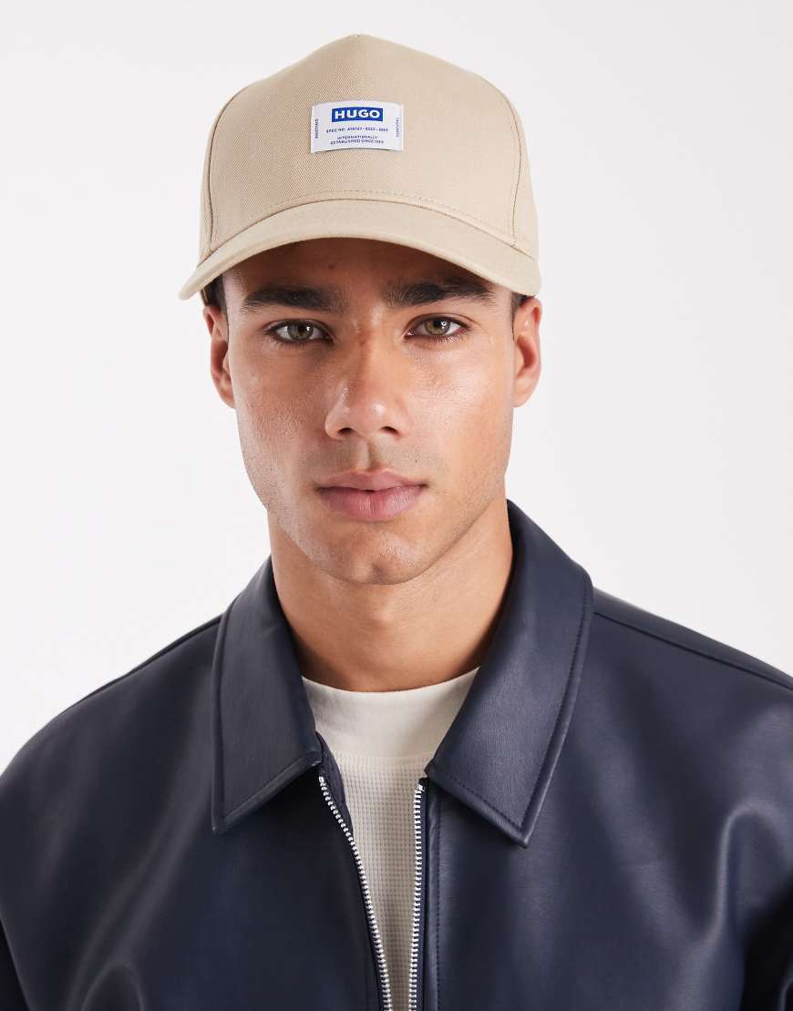 HUGO BLUE - Merk - Baseball-Kappe in Mittelbeige mit Logo-Label-Neutral HUGO BLUE - Merk - Baseball-Kappe in Mittelbeige mit Logo-Label-Neutral von Hugo Blue