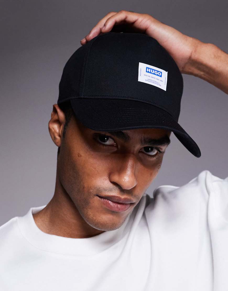 HUGO BLUE - Merk - Baseball-Kappe in Schwarz mit Logo-Label HUGO BLUE - Merk - Baseball-Kappe in Schwarz mit Logo-Label von Hugo Blue