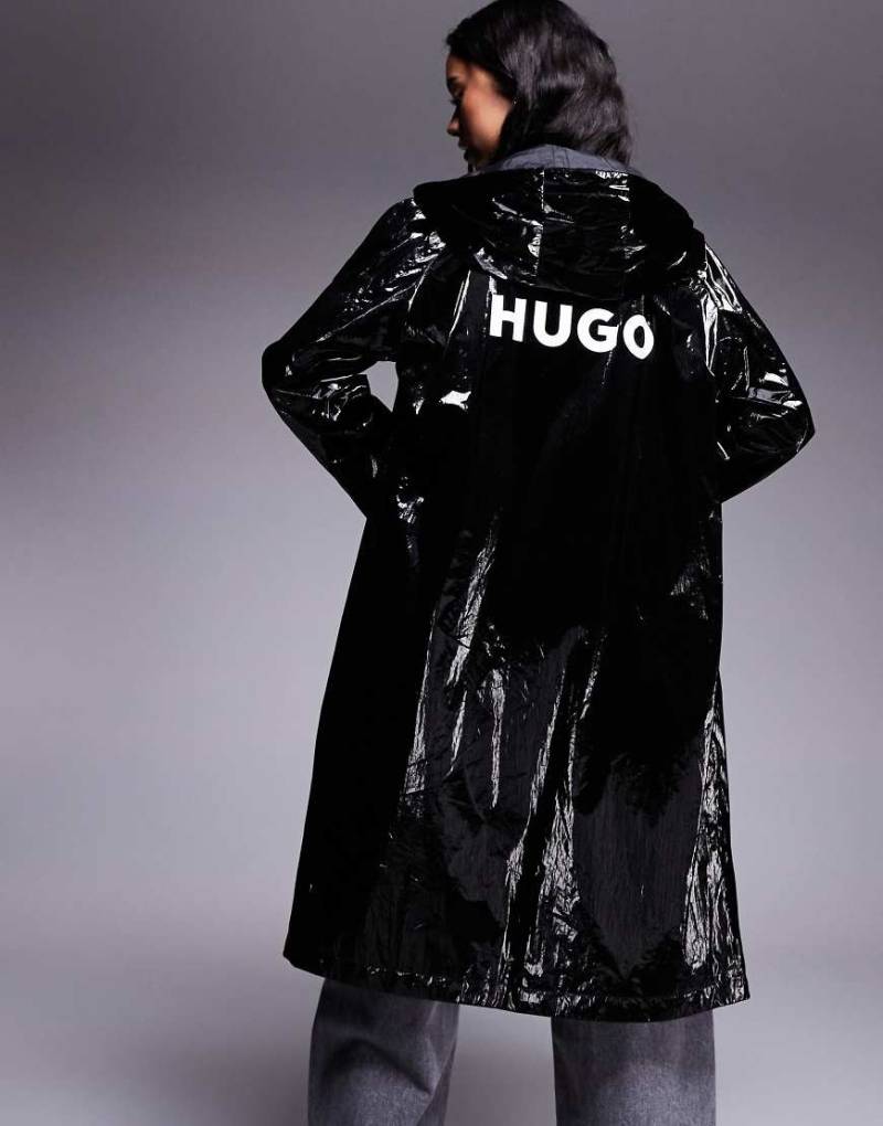 HUGO Blue - Fenton - Stark glänzende Longline-Jacke in Schwarz mit Logo-Rückenprint von Hugo Blue
