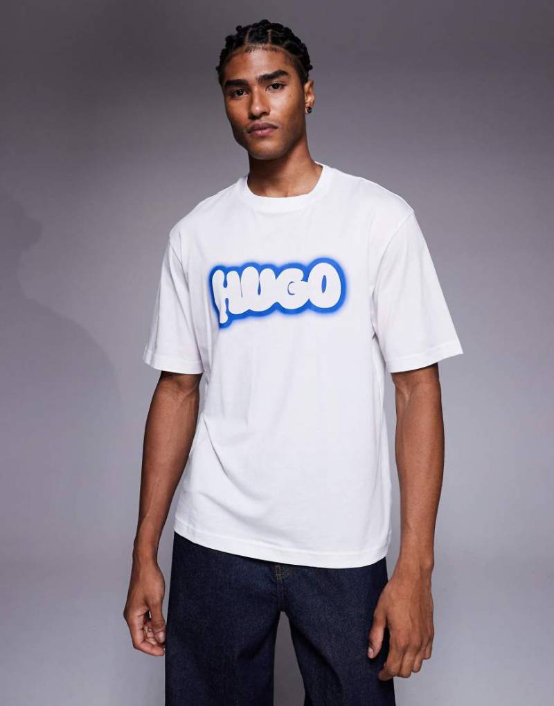 HUGO Blue - Nulibax - T-Shirt in Weiß mit Bubble-Logoprint von Hugo Blue