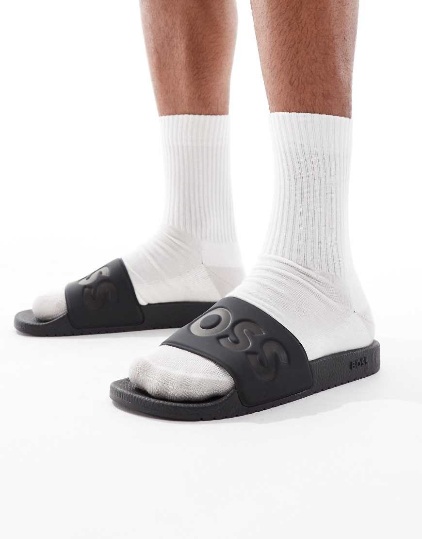 BOSS - Aryeh - Slider in Grün und Schwarz mit kontrastierendem Logo von Hugo Red