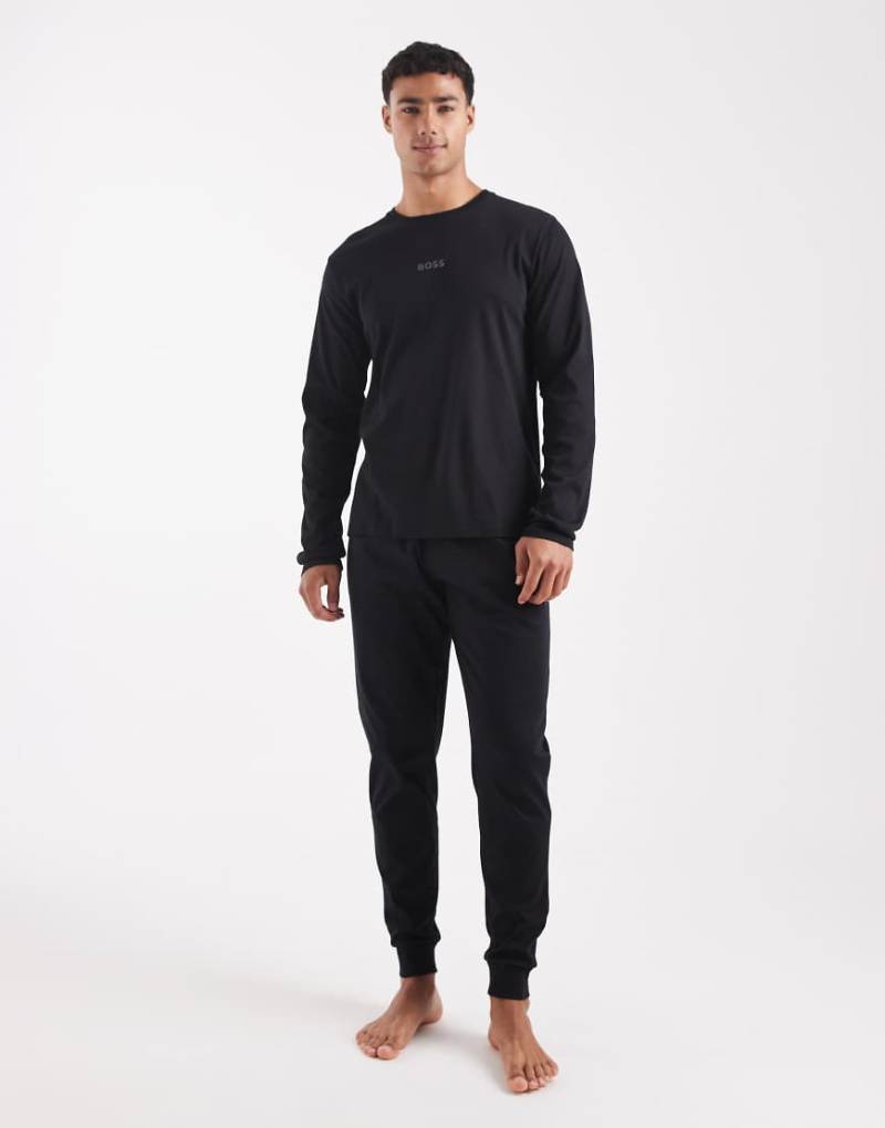 BOSS - Bodywear Unique - Lounge-Pyjama in Schwarz im Geschenkset von Hugo Red