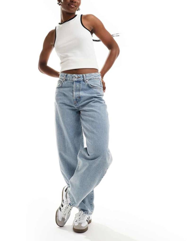 HUGO - Gimine - Schmal zulaufende Jeans in heller Waschung-Blau von Hugo Red