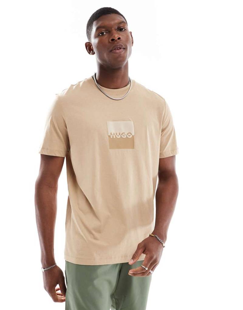 HUGO Red - Dusplit - T-Shirt in Beige-Neutral von Hugo Red