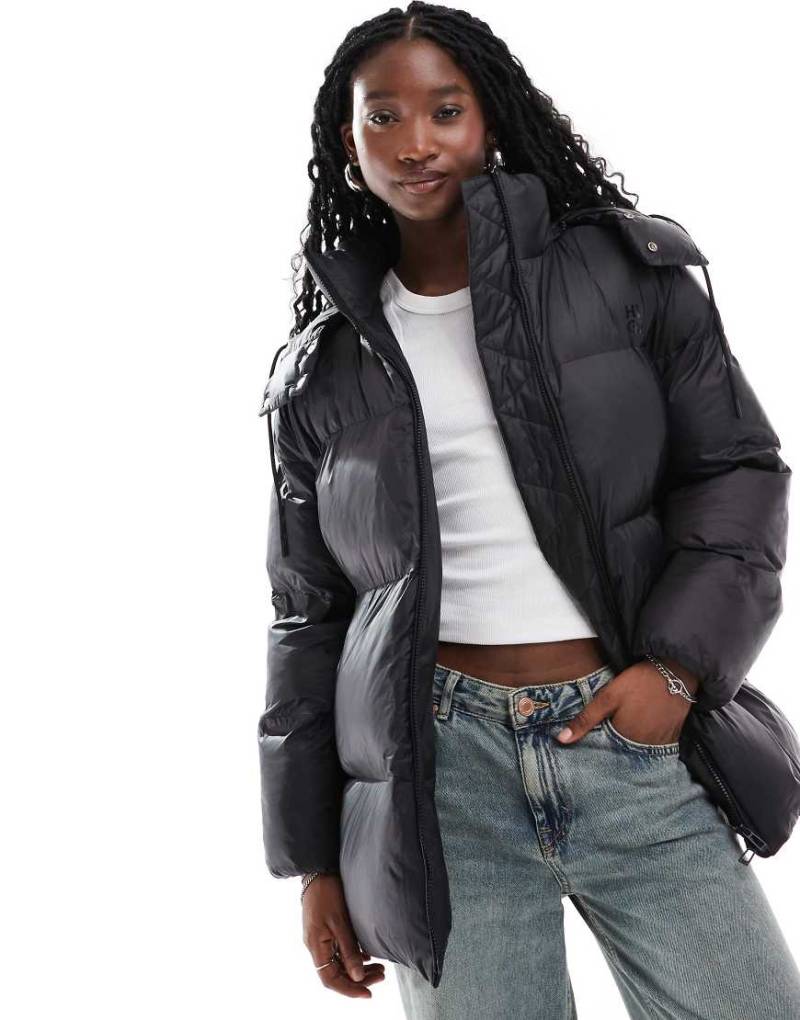 HUGO Red - Falentina - Wattierte Jacke mit langem Schnitt und Gürteldetail mit Logo-Schwarz von Hugo Red