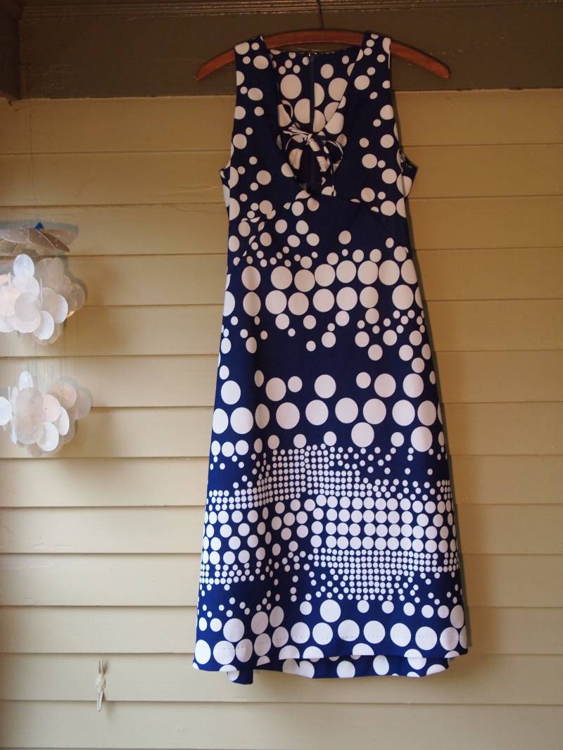 Jahrgang 1970Er Jahre Neckholder-Kleid Mit Schal von HullabalooVintage