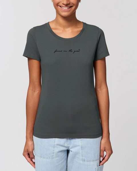 Human Family Bio Damen Rundhals-T-Shirt "Focus on the good" aus Bio-Baumwolle von Human Family