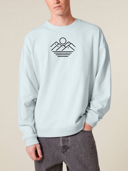 Human Family Bio Unisex oversize Sweatshirt - "Mountain Silhouette" von Human Family