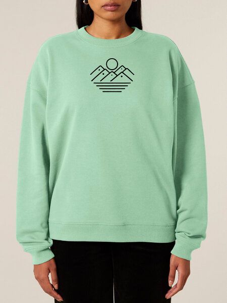 Human Family Bio Unisex oversize Sweatshirt - "Mountain Silhouette" von Human Family