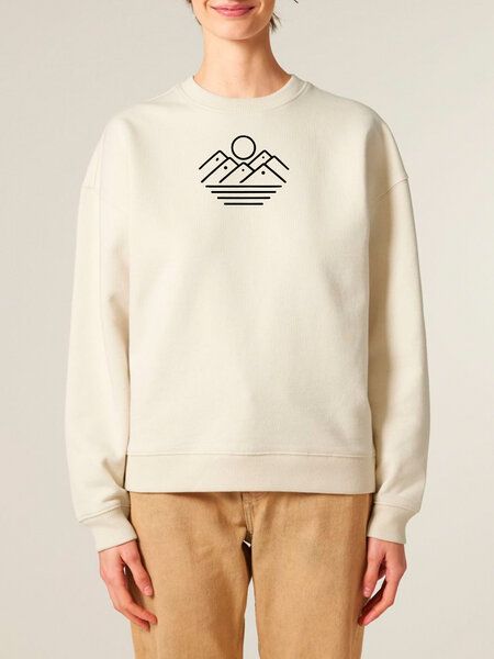 Human Family Bio Unisex oversize Sweatshirt - "Mountain Silhouette" von Human Family
