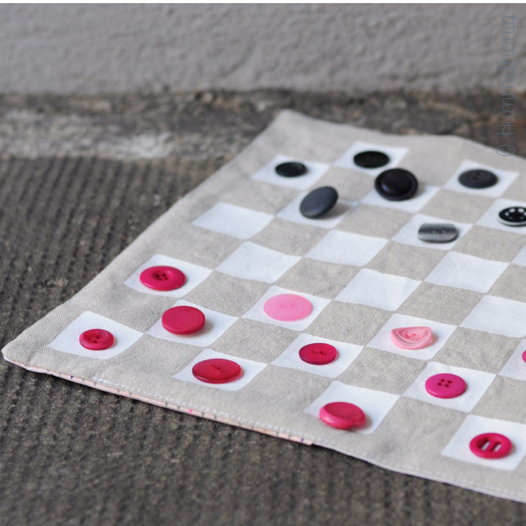 Bügelbild Spiel Schach Dame, Flockfolie Oder Flexfolie in Wunschfarbe, Zum Aufbügeln Auf Textilien Mit Hohem Baumwollgehalt Bügelbild Spiel Schach Dame, Flockfolie Oder Flexfolie in Wunschfarbe, Zum Aufbügeln Auf Textilien Mit Hohem Baumwollgehalt von Hummelhonig