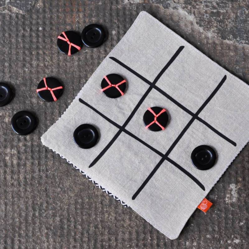 Bügelbild Spiel Tic Tac Toe, Flockfolie Oder Flexfolie in Wunschfarbe, Zum Aufbügeln Auf Textilien Mit Hohem Baumwollgehalt Bügelbild Spiel Tic Tac Toe, Flockfolie Oder Flexfolie in Wunschfarbe, Zum Aufbügeln Auf Textilien Mit Hohem Baumwollgehalt von Hummelhonig