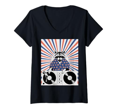 Damen Lustiger Waschbär DJ Spruch Japanischer Kimono Plattenspieler Humor T-Shirt mit V-Ausschnitt Damen Lustiger Waschbär DJ Spruch Japanischer Kimono Plattenspieler Humor T-Shirt mit V-Ausschnitt von Humorous Animal Meme Retro Japan Disc Jockey Beat