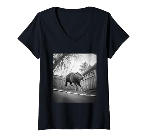 Damen Lustiger Biber springt auf Trampolin Waldtier Grafik T-Shirt mit V-Ausschnitt von Humorous Backyard Animals Wildlife Clothing