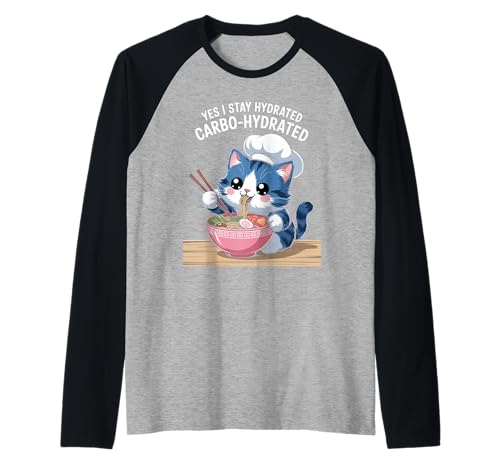 Lustiger Spruch Carbo Hydrated Cat Nudel Pun Witz Damen Herren Raglan von Humorous Food Lover Kawaii Ramen Chef Vibes