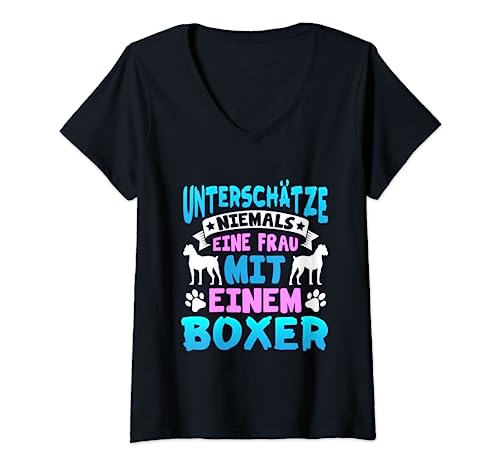 Damen Unterschätze Niemals eine Frau mit Boxer Hund T-Shirt mit V-Ausschnitt Damen Unterschätze Niemals eine Frau mit Boxer Hund T-Shirt mit V-Ausschnitt von Hunde Boxer Spruch