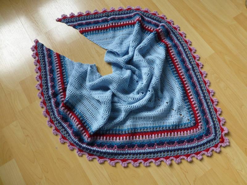 Schal Dreieckstuch Sunday Shawl Stola Umhang Tuch Schal Dreieckstuch Sunday Shawl Stola Umhang Tuch von HundertSachenMachen