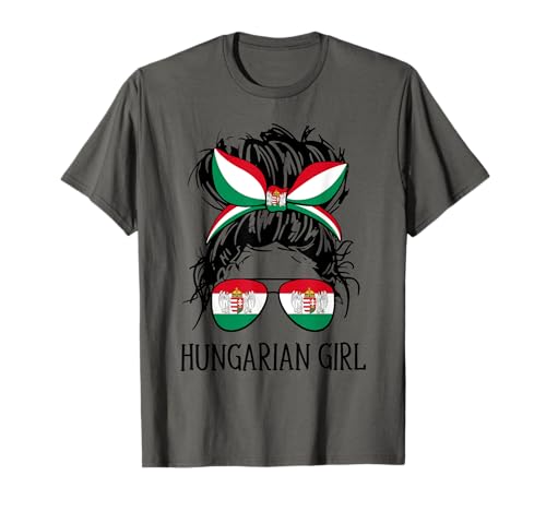 Ungarisches Mädchen Unordentliches Haar Ungarn Flagge Wappen T-Shirt Ungarisches Mädchen Unordentliches Haar Ungarn Flagge Wappen T-Shirt von Hungarian Girl Messy Hair