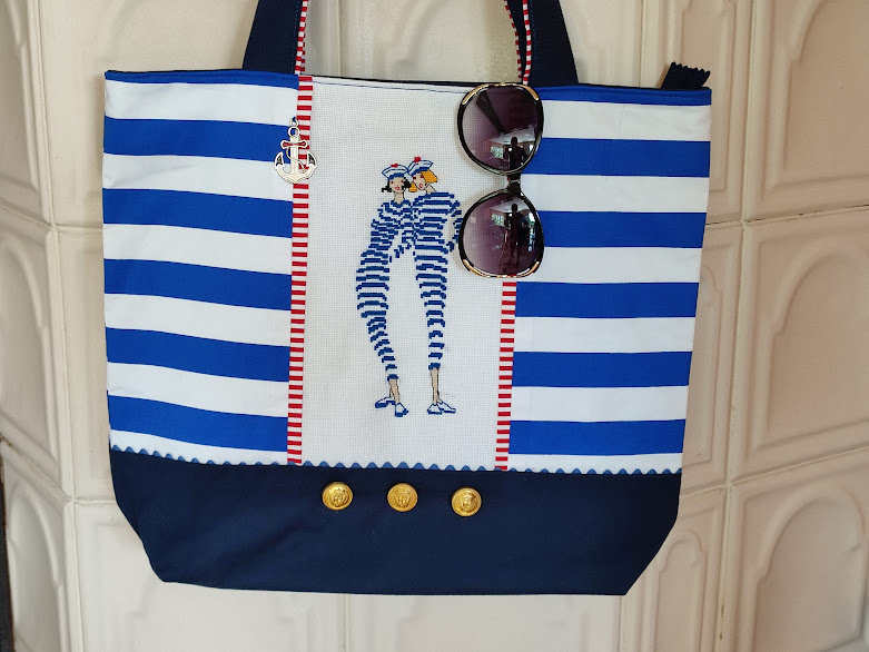 Maritime Strandtasche Mit Kreuzstich, Gestreifte Textilumhängetasche, Handgemachte Maritime Strandtasche Mit Kreuzstich, Gestreifte Textilumhängetasche, Handgemachte von Hungarianhouse