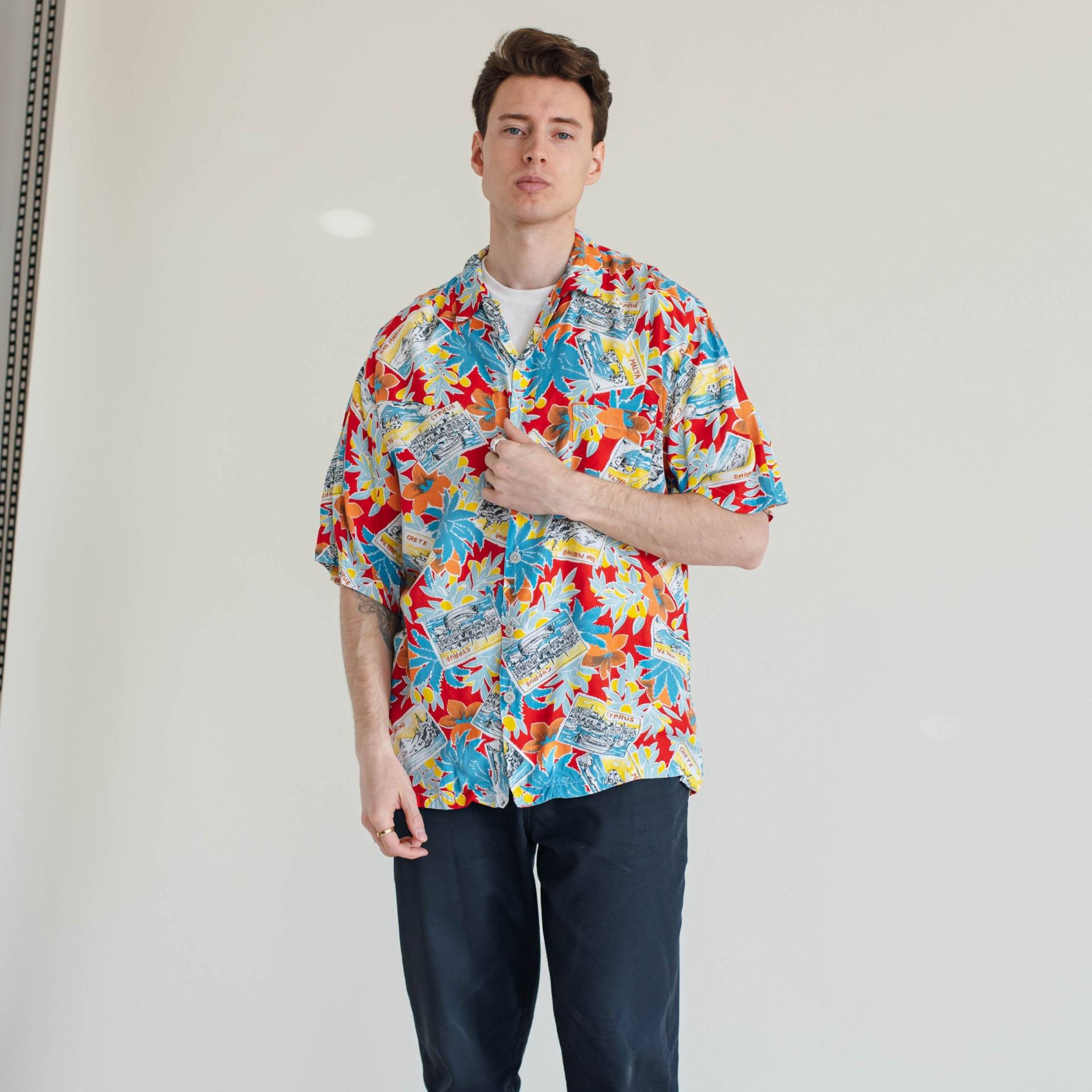 Vintage 90Er Hawaii Kurzarm Entspannt Floral Herren Shirt Xl von HungerVintage