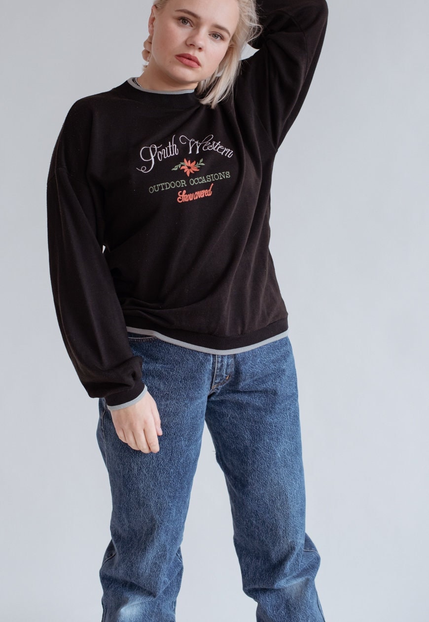 Vintage 90Er Oversized Damen Sweatshirt Mit Stickerei M von HungerVintage