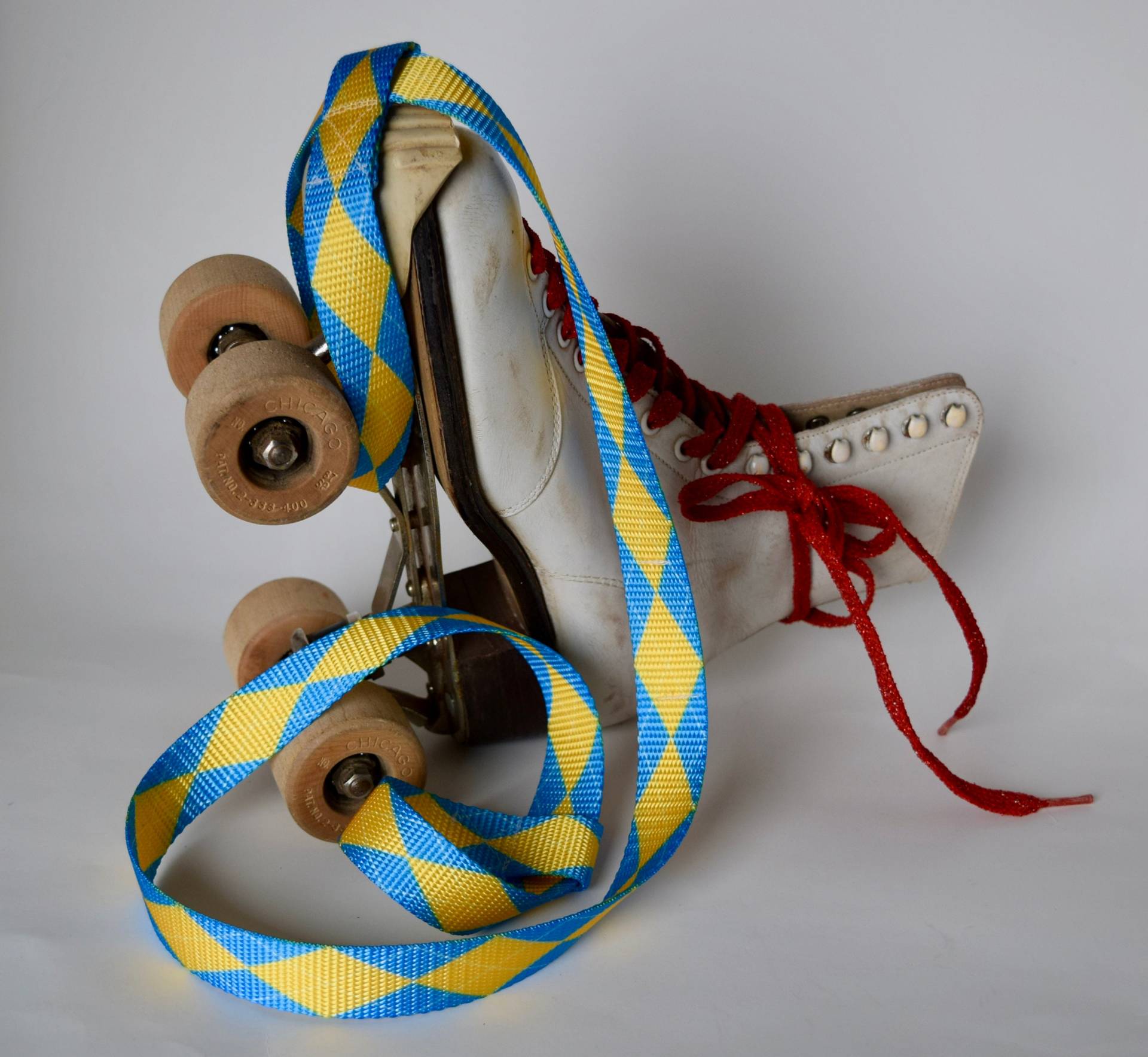Schlittschuhleine, The Andy Bernard, Raute Gelb Und Blau, Schlittschuhschlaufe, Schlittschuhgurt, Yogagurt, Yogamattengurt, Skateboardgurt Schlittschuhleine, The Andy Bernard, Raute Gelb Und Blau, Schlittschuhschlaufe, Schlittschuhgurt, Yogagurt, Yogamattengurt, Skateboardgurt von HungryRhinoStudios