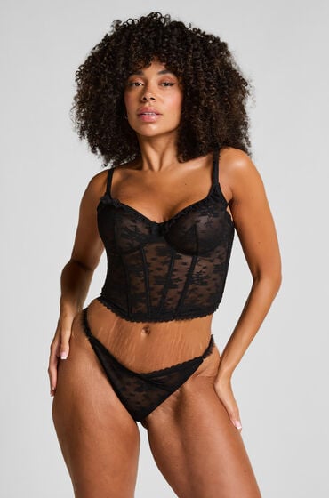 Hunkemöller Darcy String mit hohem Bein Schwarz von Hunkemöller