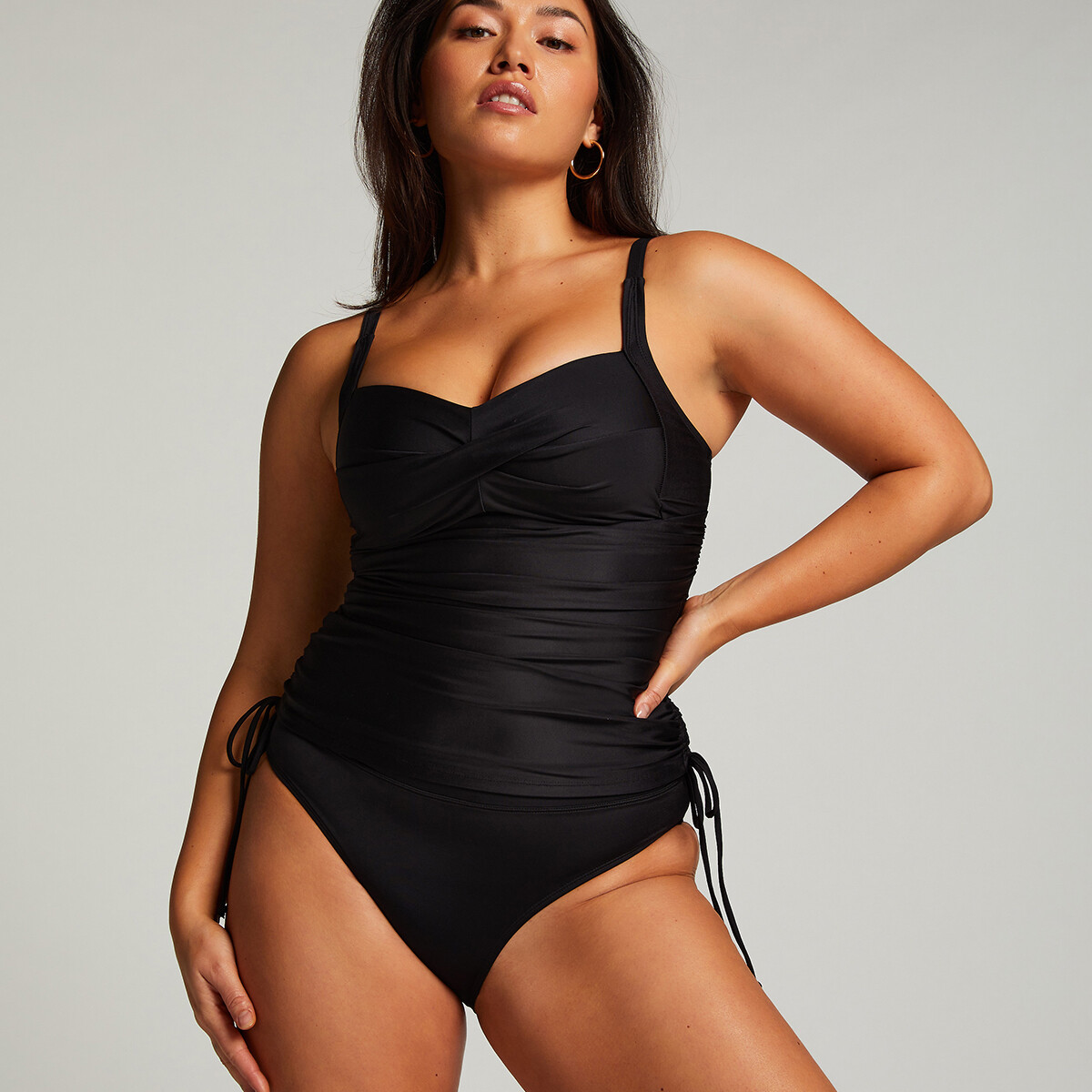 Hunkemöller Luxe Shaping Tankini Oberteil, Farbe: Nero, Größe: L, Damen von Hunkemöller