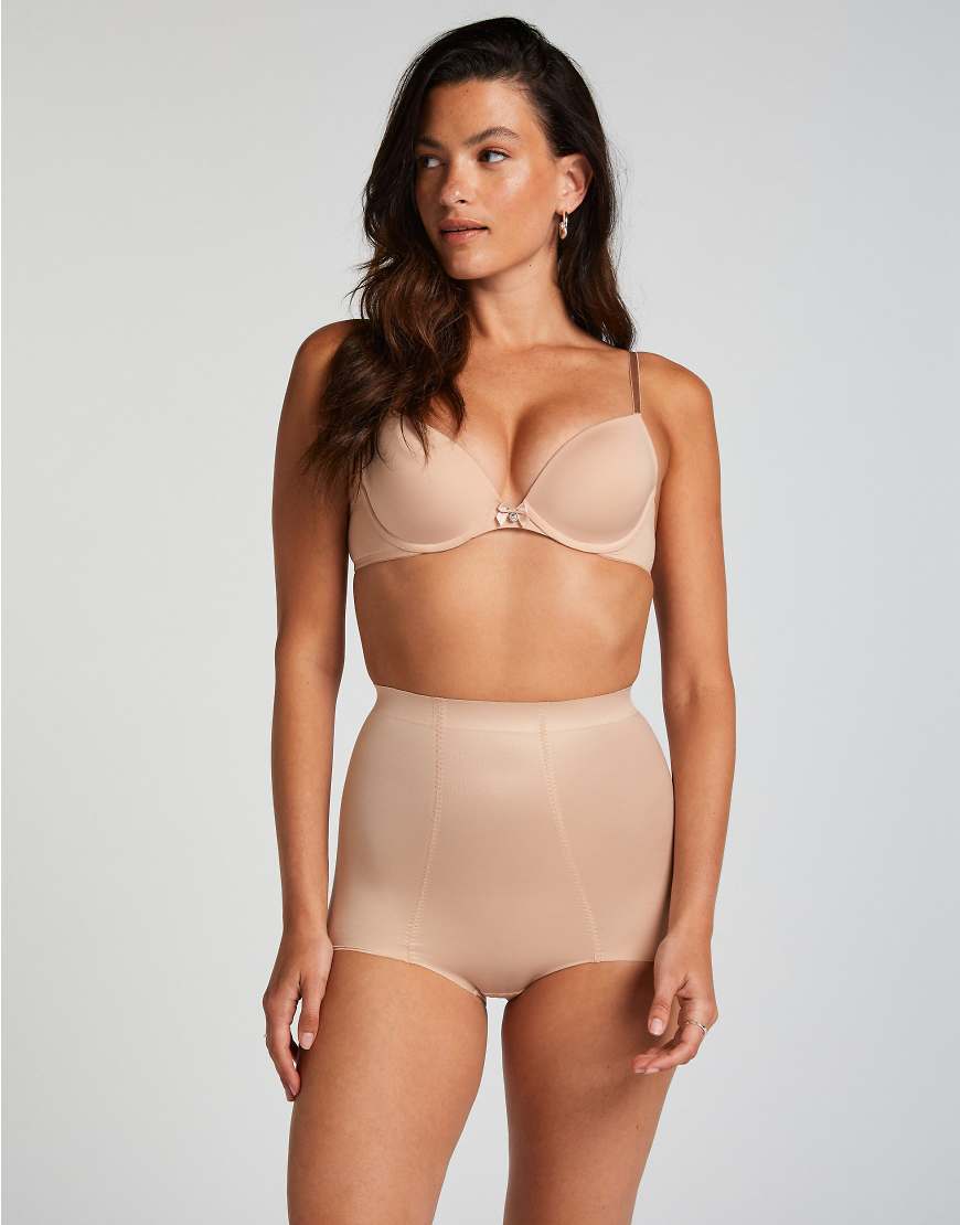 Hunkemöller - Formender Slip aus beigem Neoprenmaterial mit hohem Bund-Neutral Hunkemöller - Formender Slip aus beigem Neoprenmaterial mit hohem Bund-Neutral von Hunkemoller