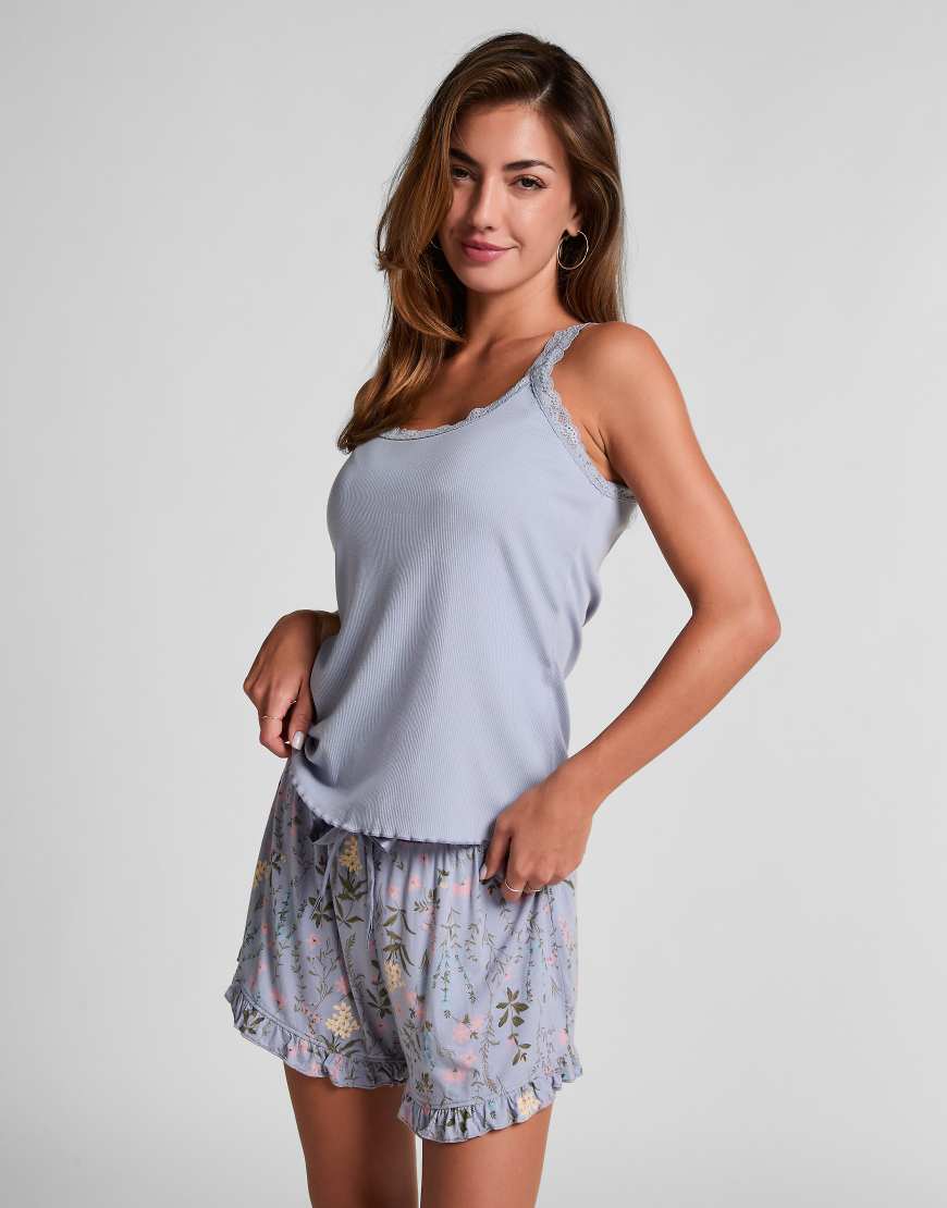 Hunkemöller - Jersey-Shorts in Lila mit Rüschen Hunkemöller - Jersey-Shorts in Lila mit Rüschen von Hunkemoller