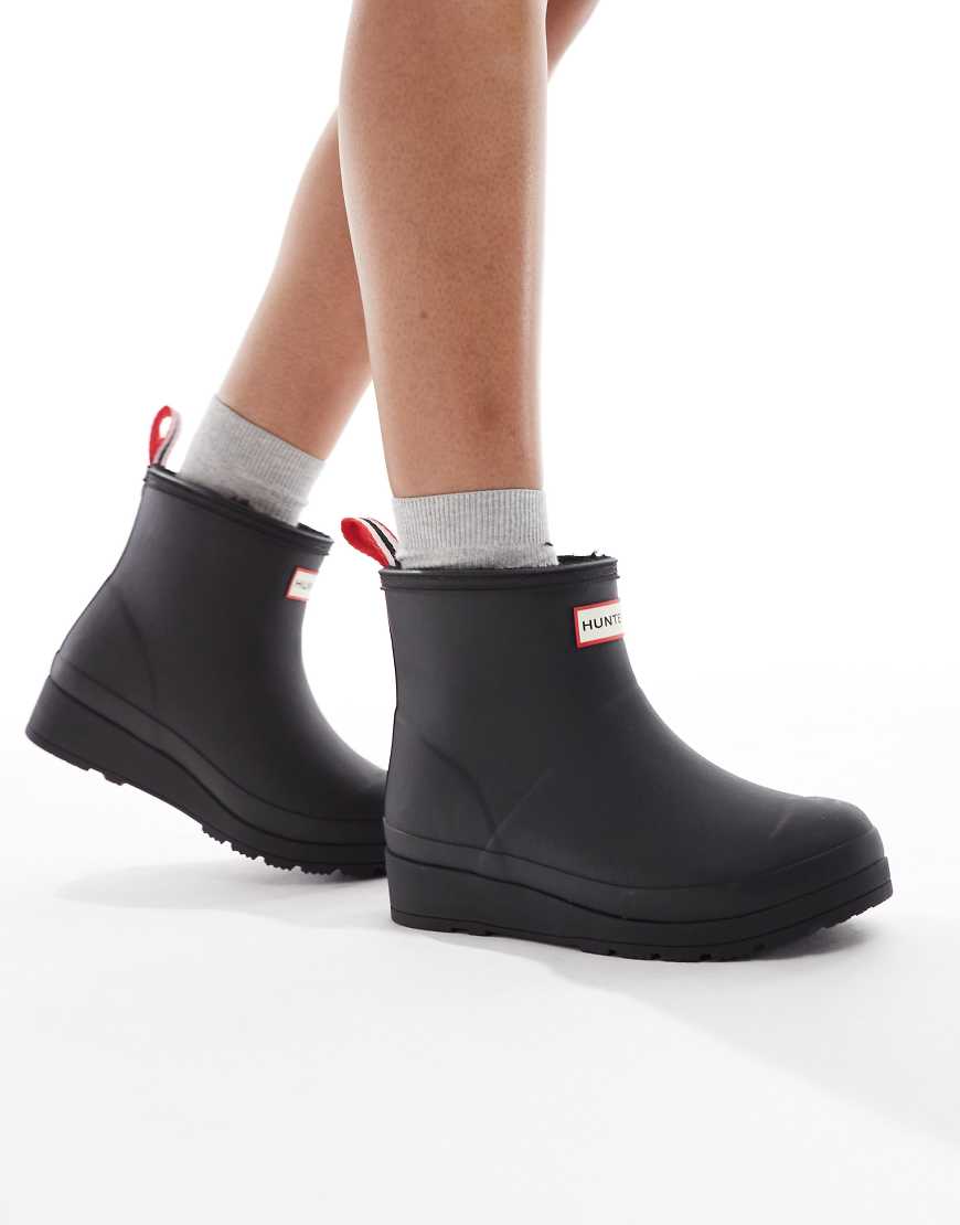 Hunter - Play - Gefütterte, kurze Stiefel in Schwarz von Hunter