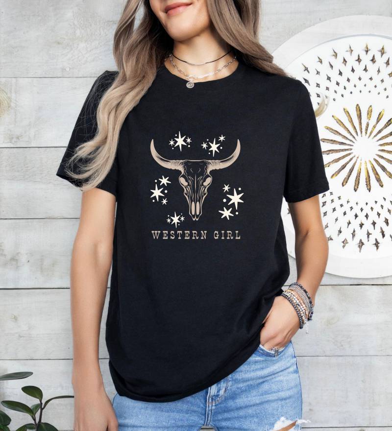 Western Girl T-Shirt | Cowgirls Pferdemädchen Shirt Cow Skull Equestrian Wild Rodeo Yeehaw Howdy von HunterHorsesHounds