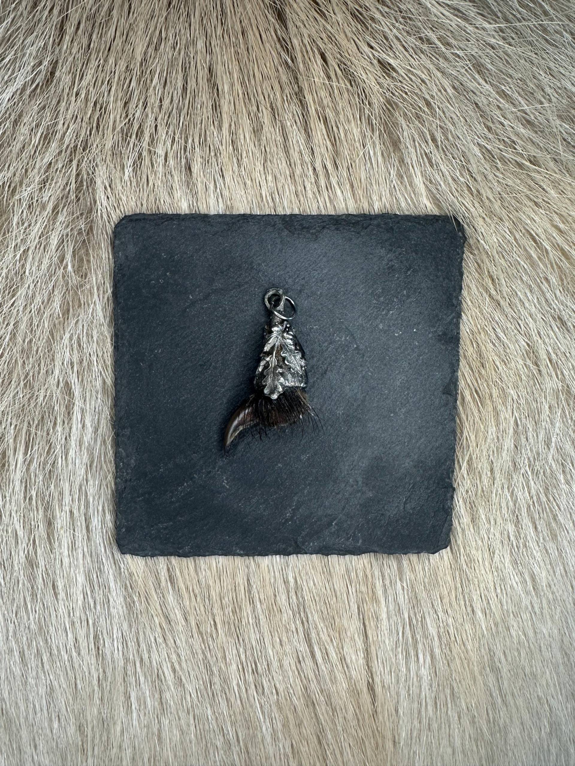 Charivari Anhänger Dachskralle Nr. 1 Charivari Anhänger Dachskralle Nr. 1 von HuntiDanti