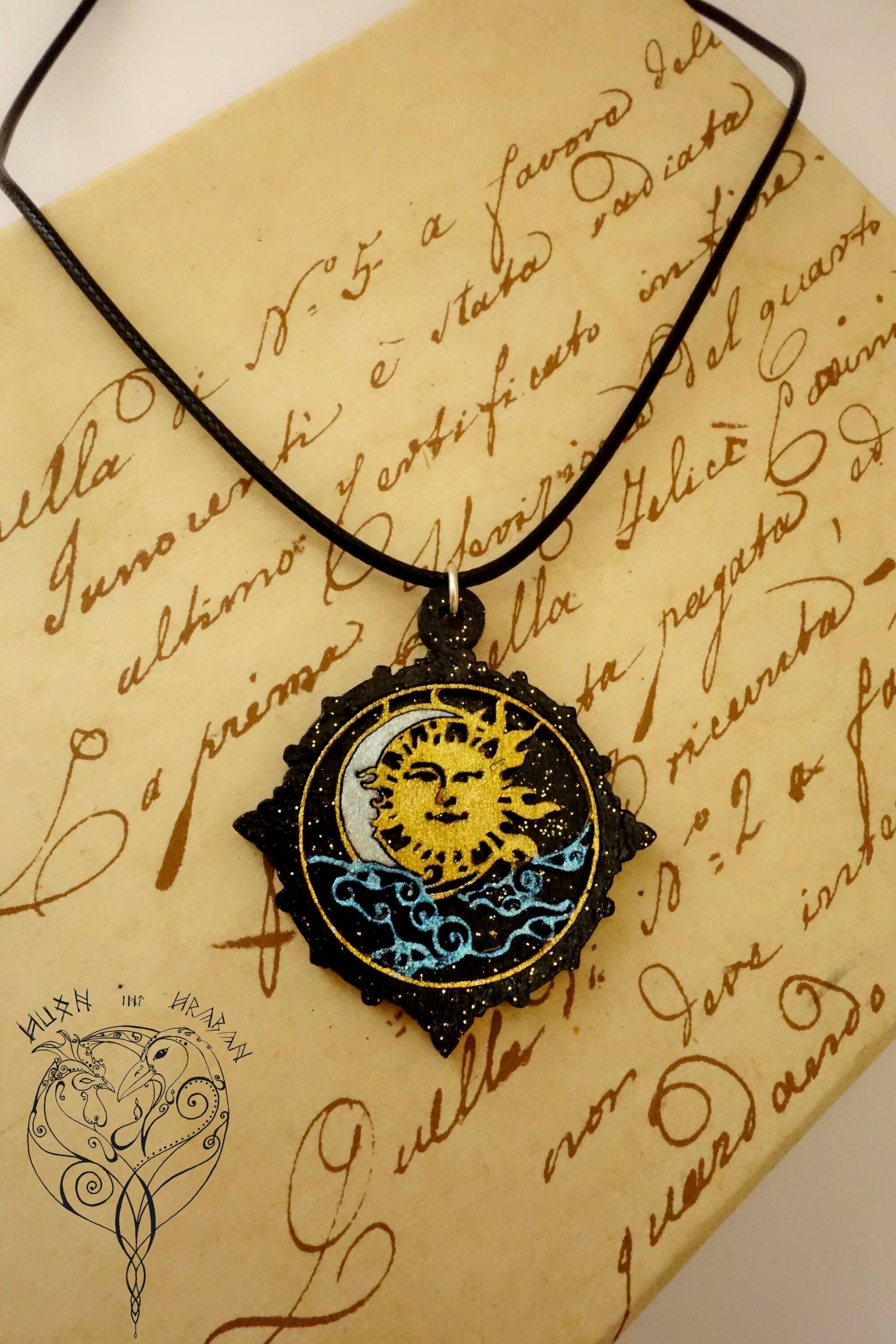 Pagan Necklace | Sun & Moon Pendant Witch von HuonIntHraban