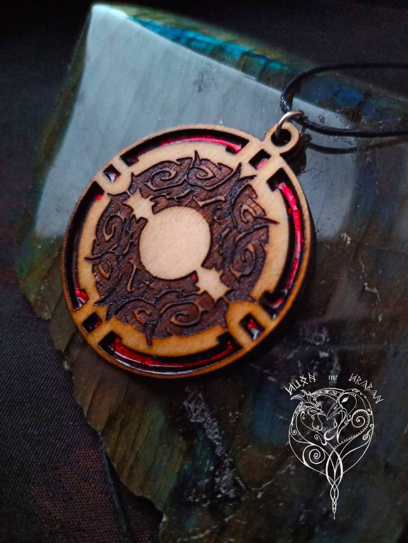 Wei Wuxian Inspired Yiling Patriarch Necklace Wei Wuxian Inspired Yiling Patriarch Necklace von HuonIntHraban