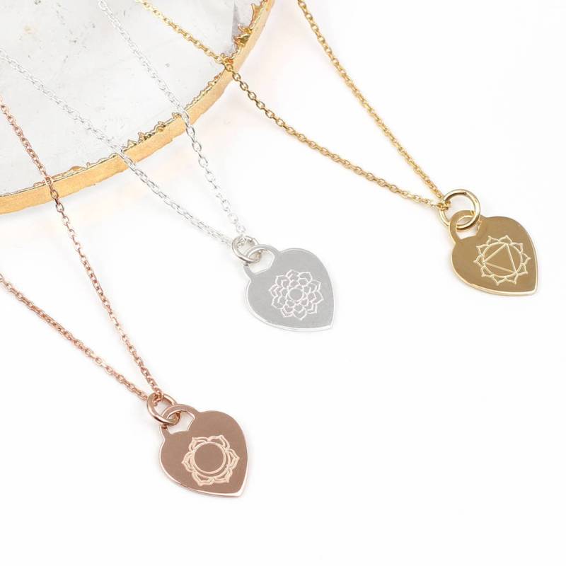 Personalisierte 18 Karat Gold Oder Silber Chakra Halskette von Hurleyburleygifts
