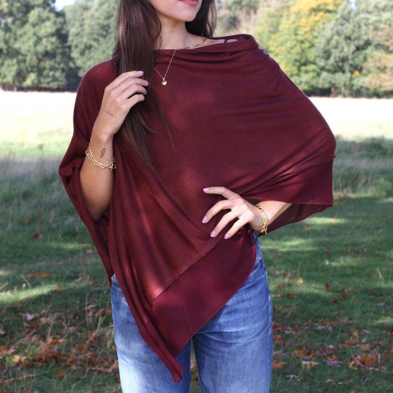 Personalisierter Leichter Wollmix Sommer Poncho Accessoires Schals Mutter Geschenk Für Mama von Hurleyburleygifts