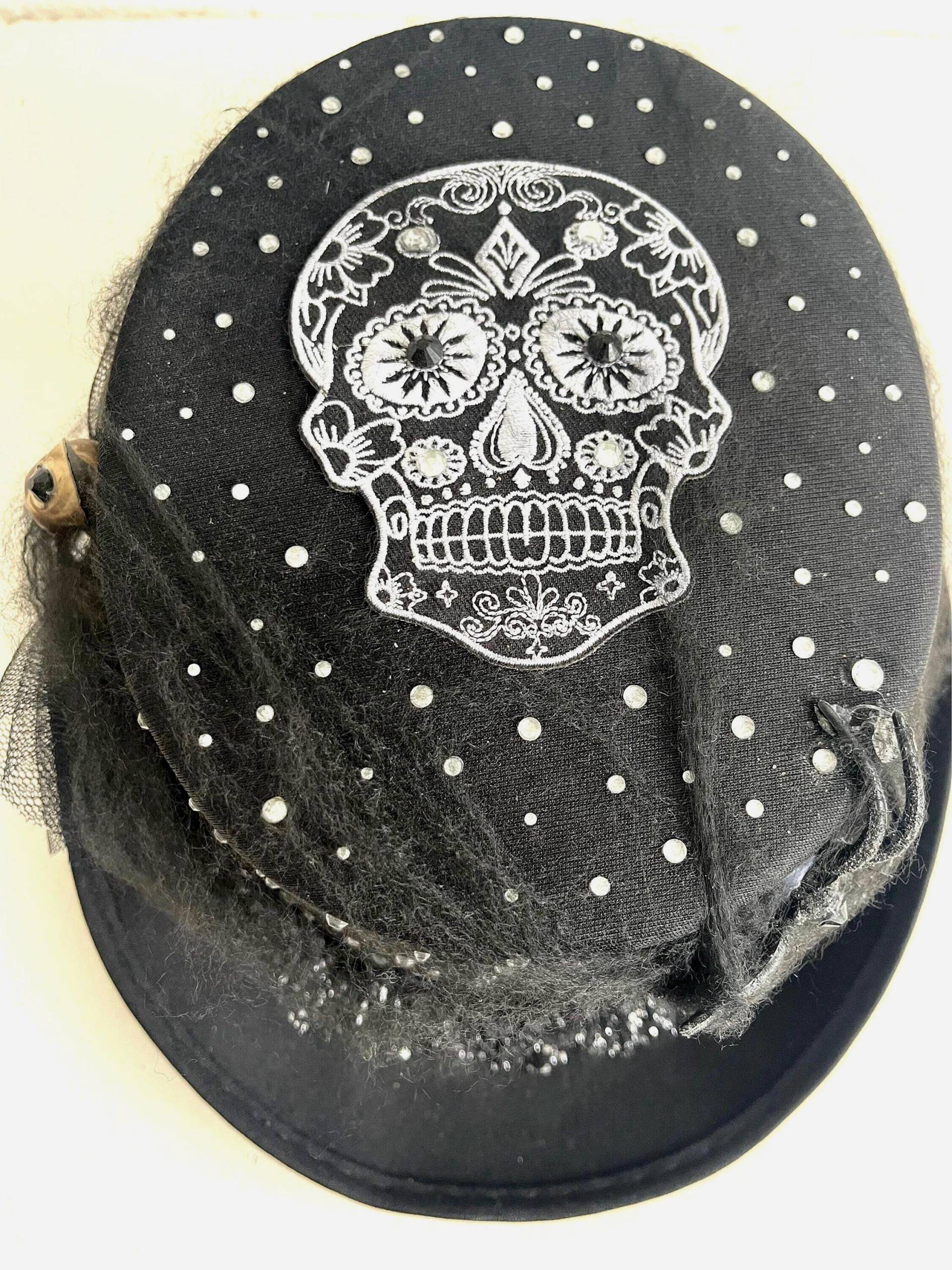 Zylinder Hut Totenkopf Zylinder Hut Totenkopf von Hutkaeppchen